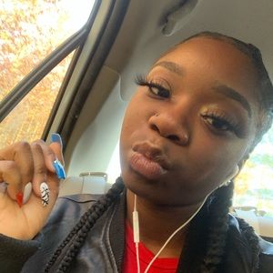 Meet your Posher, Johny